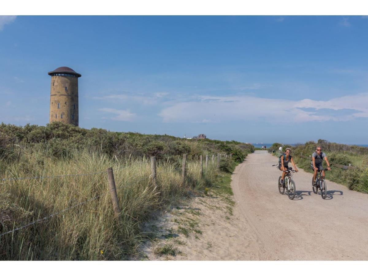 Quietly Located House Within Walking Distance Of The Beach Domburg Bagian luar foto